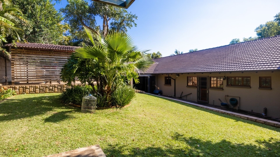 5 Bedroom Property for Sale in Protea Park North West